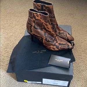 Rag & Bone Beha Moto booties